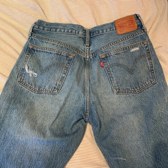 Levi’s 501’s - Picture 4 of 6